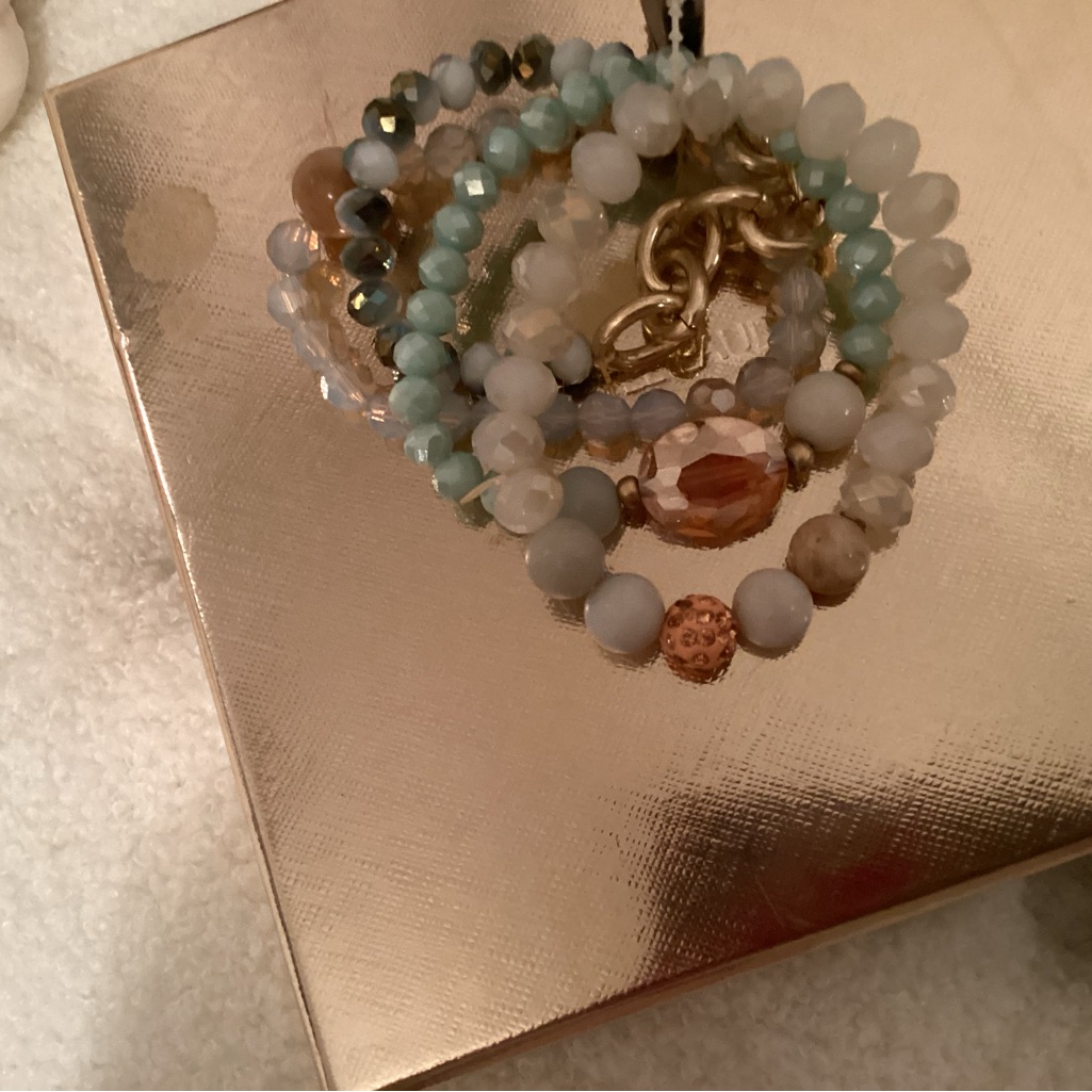 Chic Beaded Bracelet Set With Gold Accents 59$